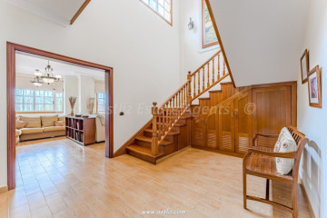 4 Bed  Villa/House for Sale, San Miguel, San Miguel De Abona, Tenerife - AZ-1885