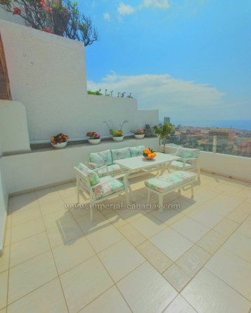 2 Bed  Flat / Apartment for Sale, Puerto de la Cruz, Tenerife - IC-VAP11840