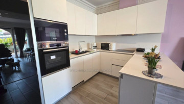 1 Bed  Flat / Apartment for Sale, Puerto de la Cruz, Tenerife - IC-VAP11842