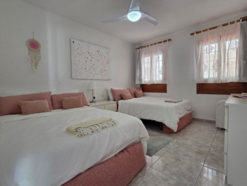 2 Bed  Flat / Apartment for Sale, Los Cristianos, Arona, Tenerife - MP-AP0943-2C