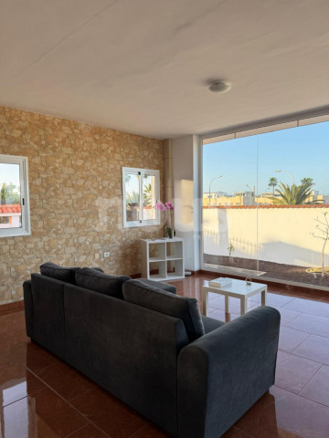 4 Bed  Villa/House for Sale, Playa Paraiso, Tenerife - NP-04455