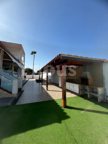 4 Bed  Villa/House for Sale, Playa Paraiso, Tenerife - NP-04455