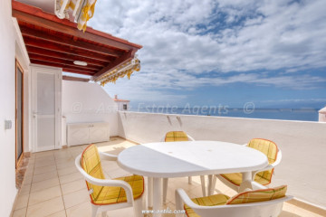 1 Bed  Flat / Apartment for Sale, El Varadero, Guia De Isora, Tenerife - AZ-1890