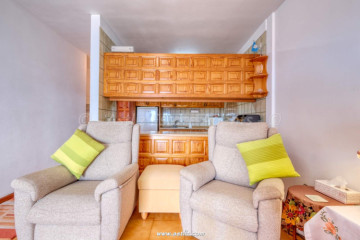 1 Bed  Flat / Apartment for Sale, El Varadero, Guia De Isora, Tenerife - AZ-1890