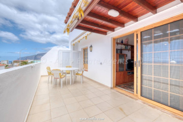 1 Bed  Flat / Apartment for Sale, El Varadero, Guia De Isora, Tenerife - AZ-1890