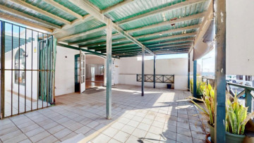  Commercial for Sale, Playa Blanca, Lanzarote - LA-PB090s