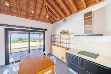3 Bed  Villa/House for Sale, Las Manchas, El Paso, La Palma - LP-E837
