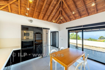 3 Bed  Villa/House for Sale, Las Manchas, El Paso, La Palma - LP-E837