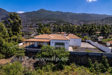 3 Bed  Villa/House for Sale, Las Manchas, El Paso, La Palma - LP-E837