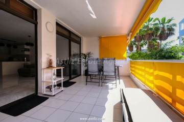 2 Bed  Flat / Apartment for Sale, El Varadero, Guia De Isora, Tenerife - AZ-1892