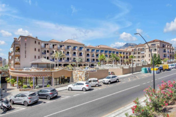 1 Bed  Flat / Apartment for Sale, Playa de Las Americas, Arona, Tenerife - MP-AP0971-1C