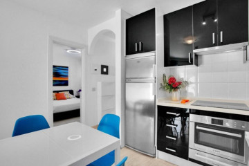 1 Bed  Flat / Apartment for Sale, Playa de Las Americas, Arona, Tenerife - MP-AP0971-1C
