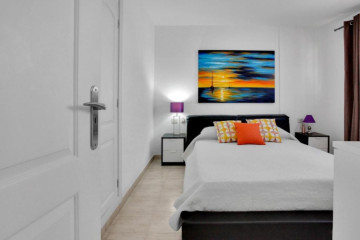 1 Bed  Flat / Apartment for Sale, Playa de Las Americas, Arona, Tenerife - MP-AP0971-1C