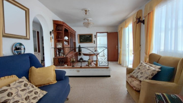 3 Bed  Villa/House for Sale, Los Realejos, Tenerife - IC-VCH11858