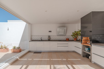 5 Bed  Villa/House for Sale, Torviscas Alto, Adeje, Tenerife - MP-V0854-5C