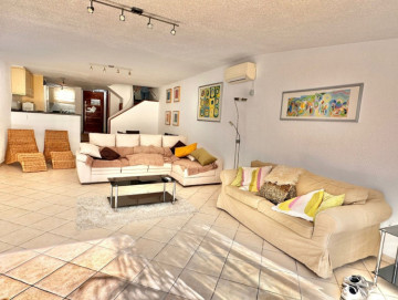 2 Bed  Villa/House for Sale, Playa de Las Americas, Arona, Tenerife - MP-V0855-2C