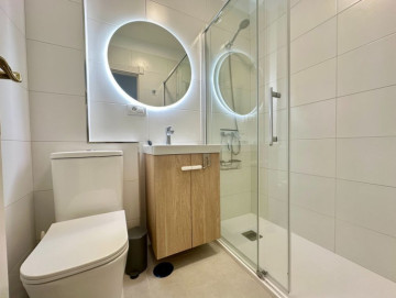 2 Bed  Flat / Apartment to Rent, Santa Cruz de Tenerife, Tenerife - PR-PIS0220AED