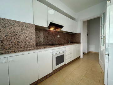 2 Bed  Flat / Apartment to Rent, Santa Cruz de Tenerife, Tenerife - PR-PIS0220AED