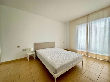 2 Bed  Flat / Apartment to Rent, Santa Cruz de Tenerife, Tenerife - PR-PIS0220AED