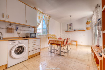 2 Bed  Flat / Apartment for Sale, Callao Salvaje, Adeje, Tenerife - AZ-1894
