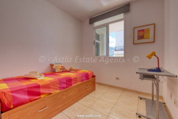 2 Bed  Flat / Apartment for Sale, Callao Salvaje, Adeje, Tenerife - AZ-1894