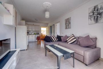 1 Bed  Flat / Apartment for Sale, Puerto De Santiago, Santiago Del Teide, Tenerife - AZ-1895
