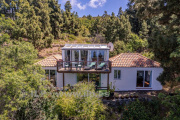 2 Bed  Villa/House for Sale, La Quinta, Tijarafe, La Palma - LP-Ti265