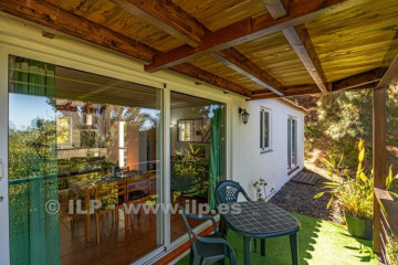 2 Bed  Villa/House for Sale, La Quinta, Tijarafe, La Palma - LP-Ti265