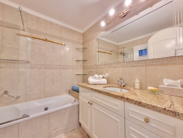  Flat / Apartment for Sale, Puerto de la Cruz, Tenerife - IC-VAP11879