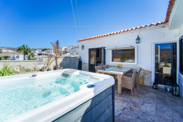 2 Bed  Villa/House for Sale, Mogán, LAS PALMAS, Gran Canaria - CI-06097-CA-2934