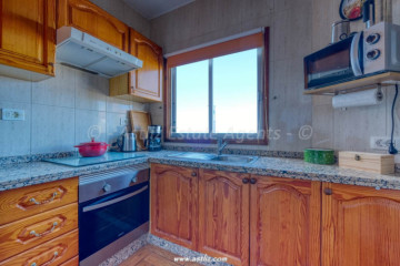 2 Bed  Flat / Apartment for Sale, Puerto De Santiago, Santiago Del Teide, Tenerife - AZ-1897