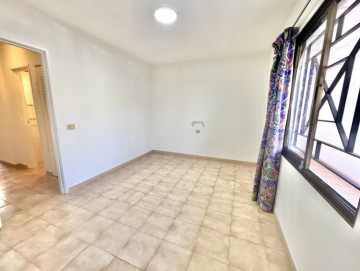 1 Bed  Flat / Apartment for Sale, Los Cristianos, Arona, Tenerife - MP-AP0974-1