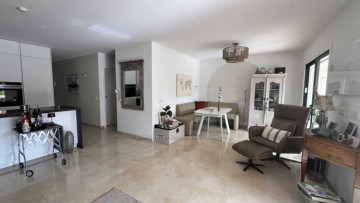 2 Bed  Flat / Apartment for Sale, Puerto de la Cruz, Tenerife - IC-VPI11883