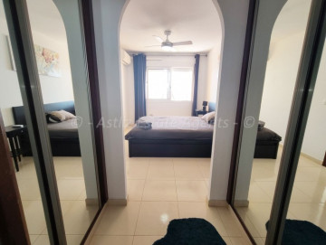 2 Bed  Flat / Apartment for Sale, Playa De Las Americas, Adeje, Tenerife - AZ-1899