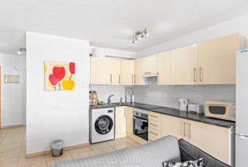 1 Bed  Flat / Apartment for Sale, Amarilla Golf, San Miguel De Abona, Tenerife - AZ-1900