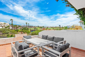 1 Bed  Flat / Apartment for Sale, Amarilla Golf, San Miguel De Abona, Tenerife - AZ-1900