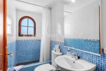 2 Bed  Flat / Apartment for Sale, Amarilla Golf, San Miguel De Abona, Tenerife - AZ-1901