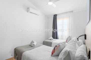 2 Bed  Flat / Apartment for Sale, Amarilla Golf, San Miguel De Abona, Tenerife - AZ-1901