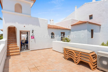2 Bed  Flat / Apartment for Sale, Amarilla Golf, San Miguel De Abona, Tenerife - AZ-1901