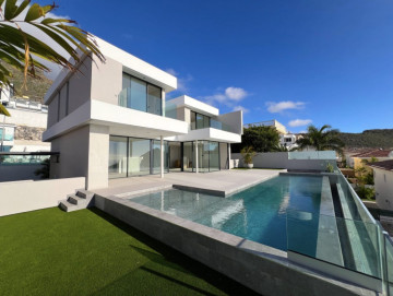 6 Bed  Villa/House for Sale, Roque del Conde, Adeje, Tenerife - MP-V0856-6