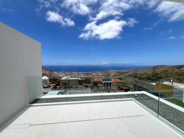 6 Bed  Villa/House for Sale, Roque del Conde, Adeje, Tenerife - MP-V0856-6