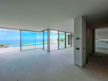 6 Bed  Villa/House for Sale, Roque del Conde, Adeje, Tenerife - MP-V0856-6