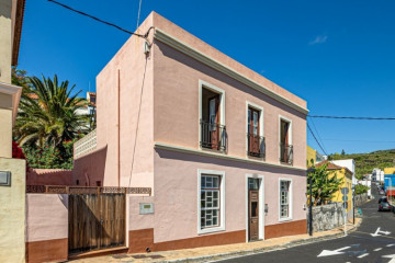 5 Bed  Villa/House for Sale, La Marina, Tazacorte, La Palma - LP-Ta161