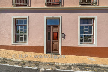 5 Bed  Villa/House for Sale, La Marina, Tazacorte, La Palma - LP-Ta161