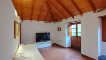 3 Bed  Villa/House for Sale, El Sauzal, Tenerife - IC-VCH11884