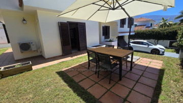 4 Bed  Villa/House for Sale, Puerto de la Cruz, Tenerife - IC-VCH11885