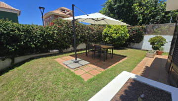4 Bed  Villa/House for Sale, Puerto de la Cruz, Tenerife - IC-VCH11885