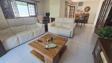 4 Bed  Villa/House for Sale, Puerto de la Cruz, Tenerife - IC-VCH11885
