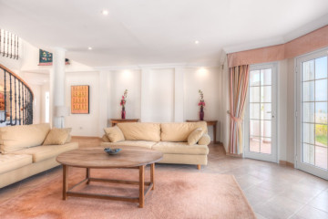 5 Bed  Villa/House for Sale, San Eugenio Alto, Adeje, Tenerife - MP-V0858-5C