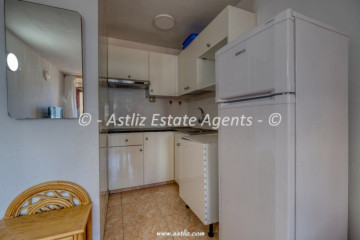 1 Bed  Flat / Apartment for Sale, Playa De La Arena, Santiago Del Teide, Tenerife - AZ-1903